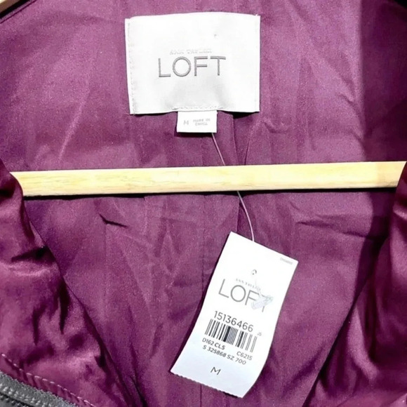 NWT Ann Taylor Loft Quilted Polka Dot Vest - Picture 4 of 6